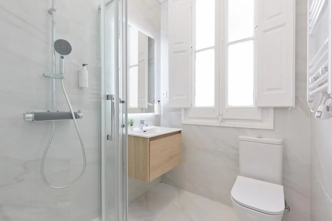 Suites4Days Gaudi Eixample Barcelona 0*,  Spain