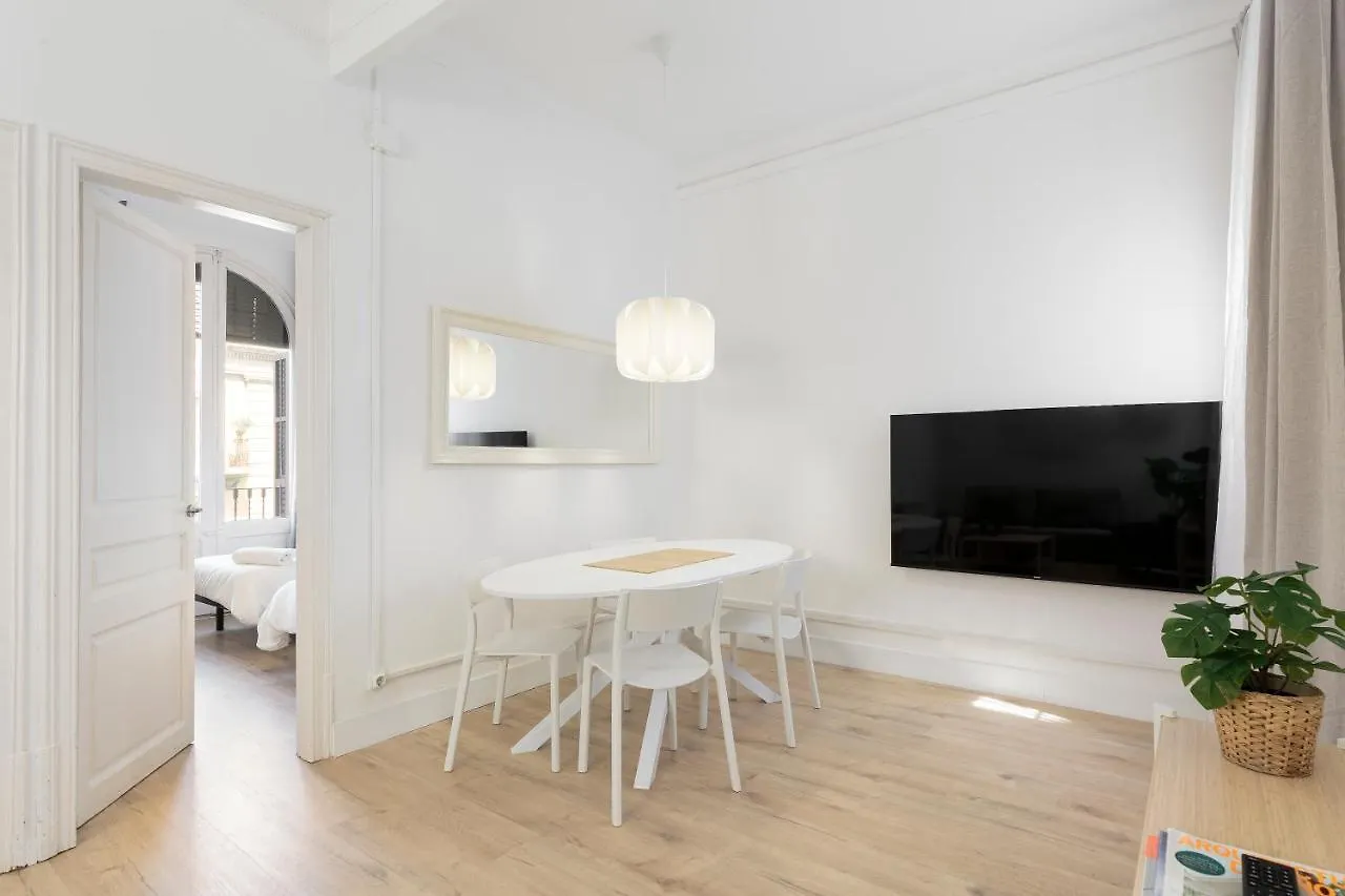 Apartment Suites4Days Gaudi Eixample Barcelona