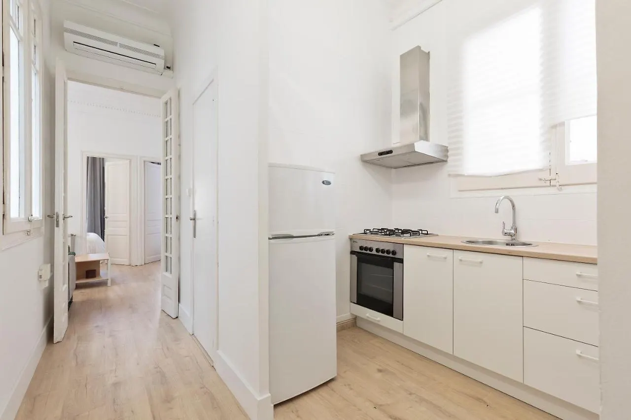 Apartment Suites4Days Gaudi Eixample Barcelona