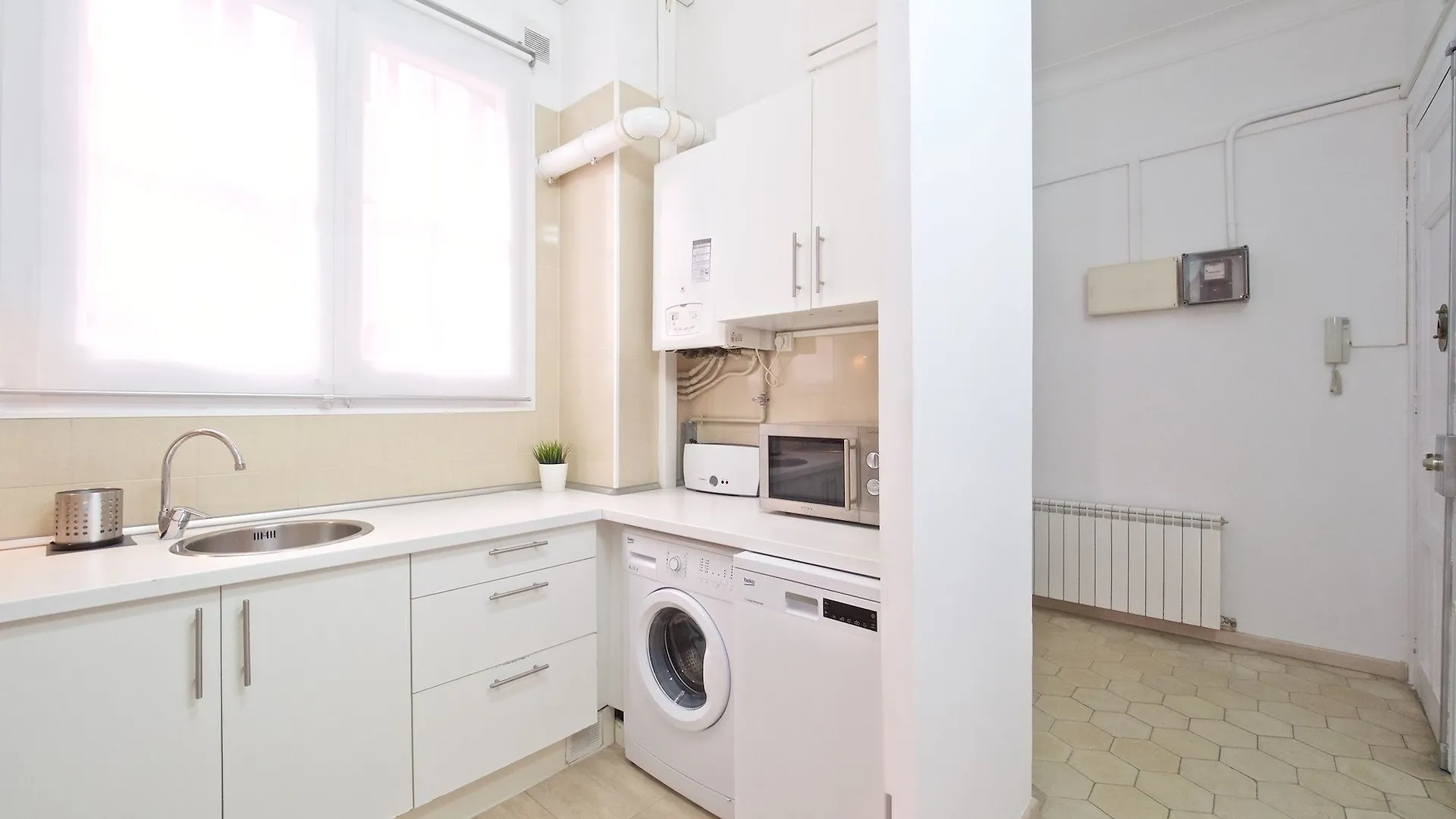 Apartment Suites4Days Gaudi Eixample Barcelona